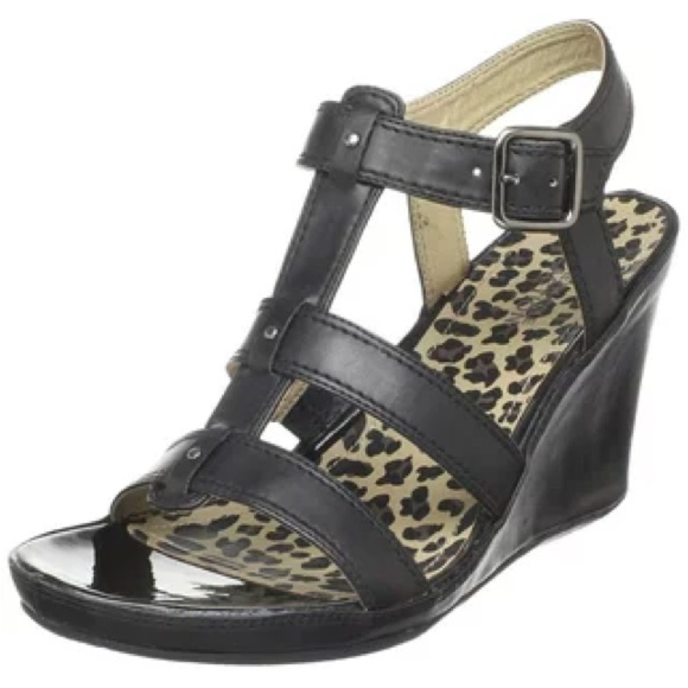 Kenneth Cole Wedge